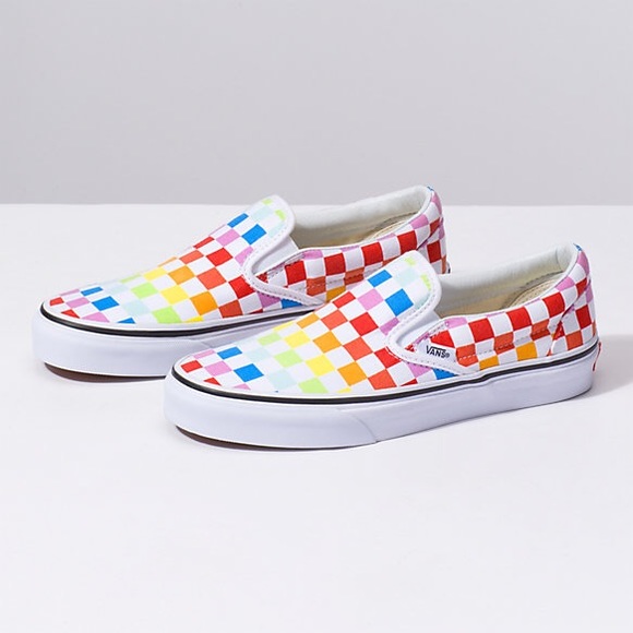 vans rainbow classic slip on